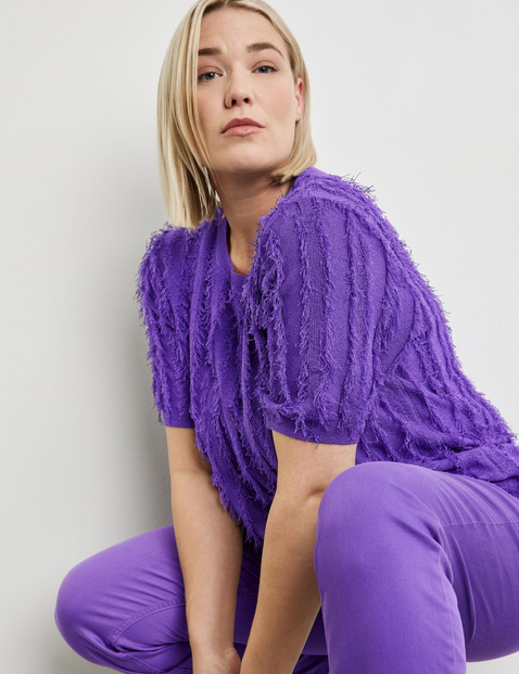 Kurzarmpullover mit Fransen-Details