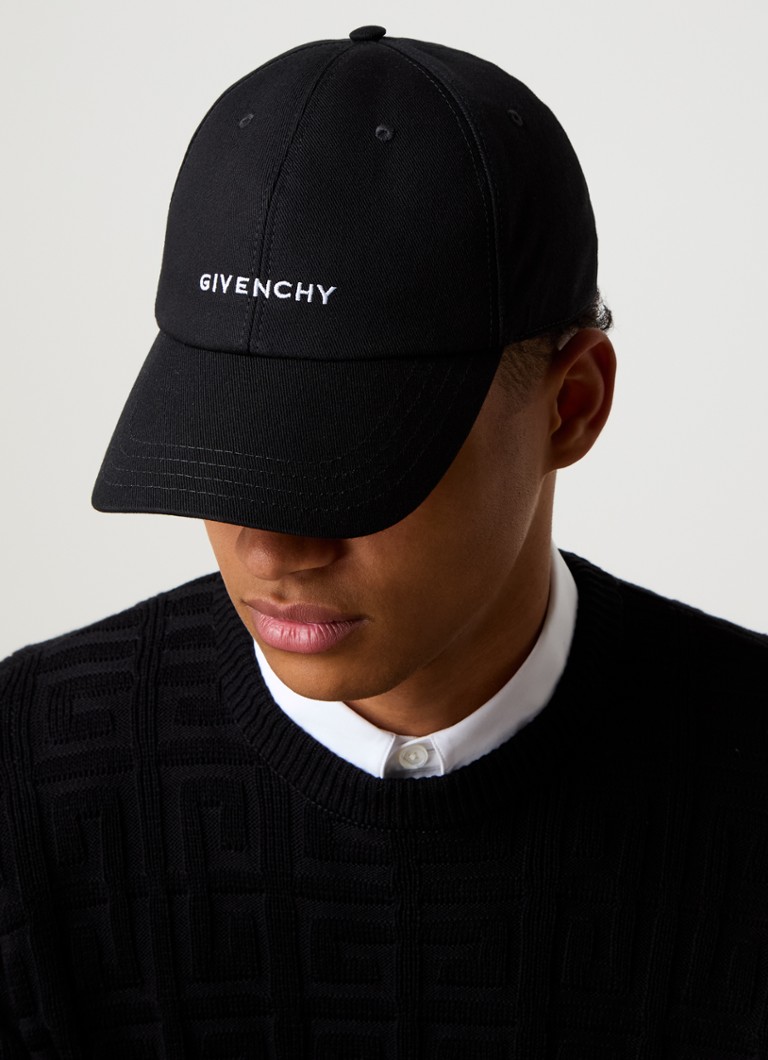 Czapka Givenchy z haftowanym logo