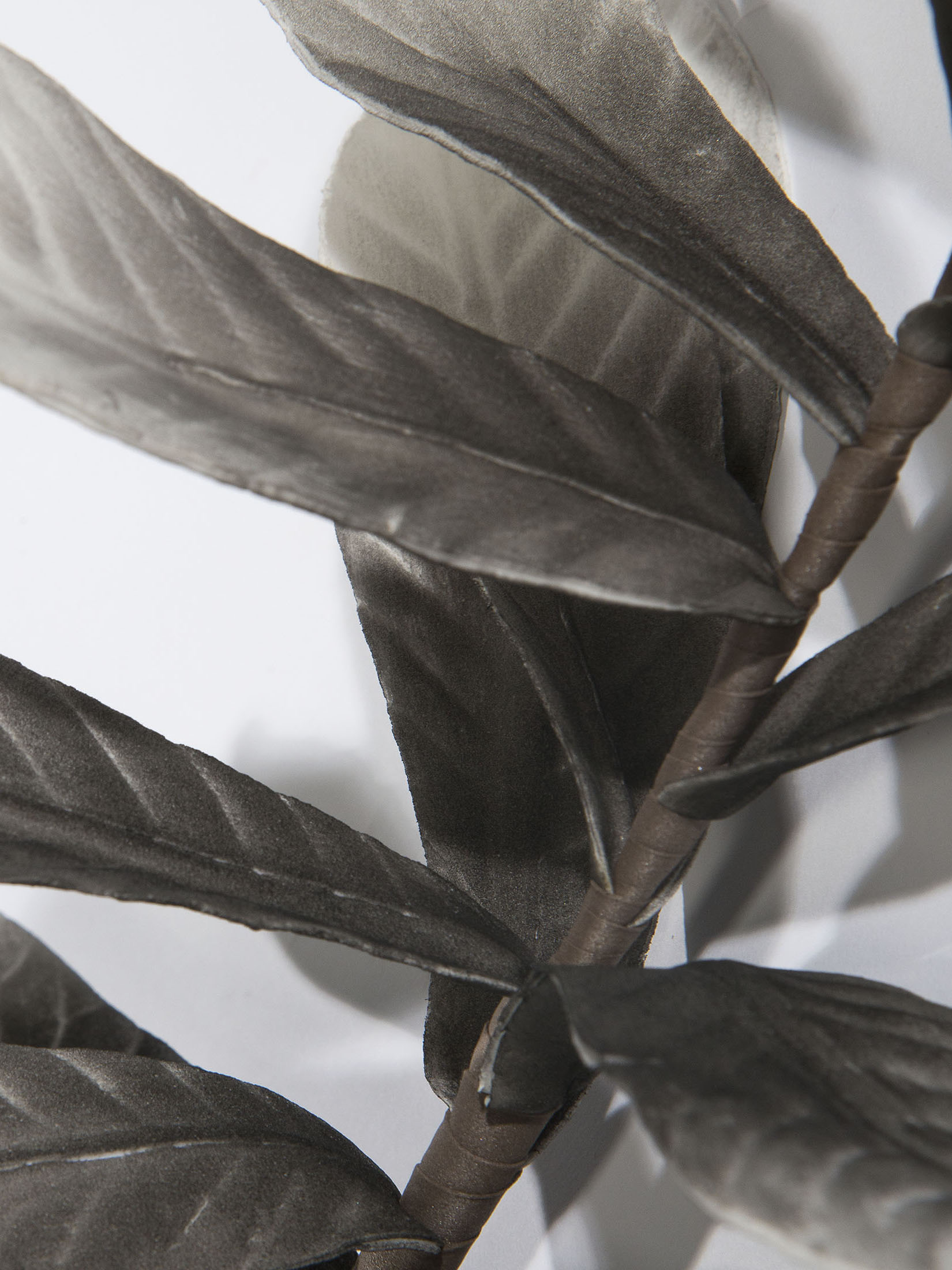 Softleaves Kunstblume, Grau