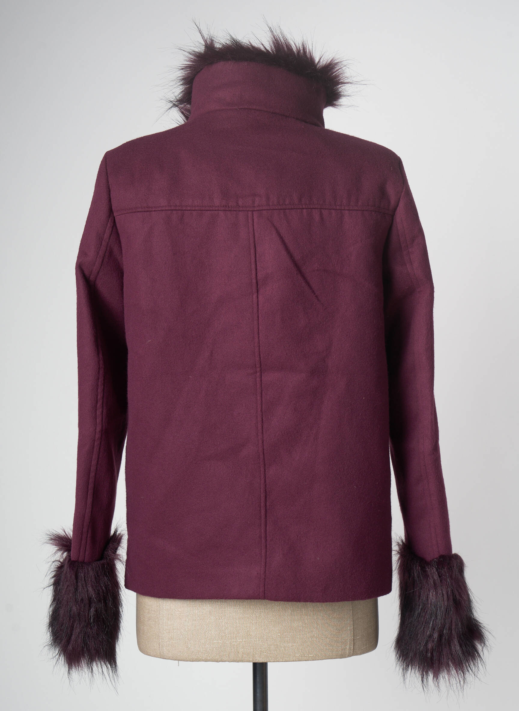 Vila Manteaux Courts Femme couleur rouge