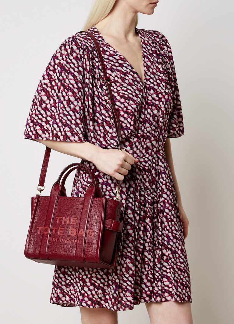 Marc Jacobs mazā ādas rokassoma ar logotipu