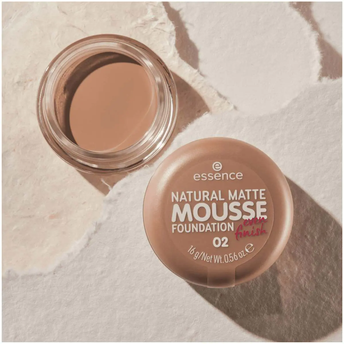 Essence Natural Matte Mousse - Foundation 02 16g
