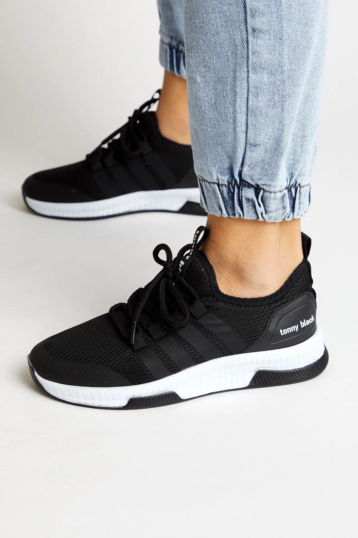 Tonny Black  Unisex Schwarz Weiß Sportschuhe Tbqnt