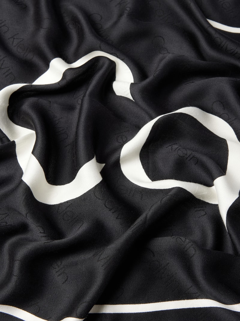 Schal mit Label-Details in schwarz