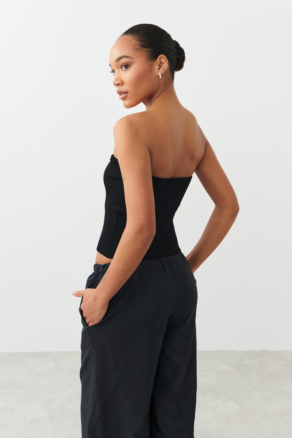 Knitted tube top