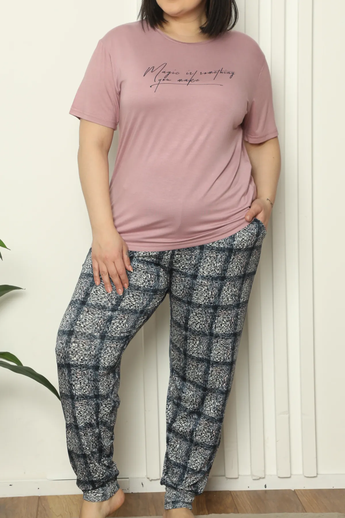 Nicoletta  Pyjama-Set für Damen, kurzärmelig, große Größe, Viskose, Lycra, getrocknete Rose