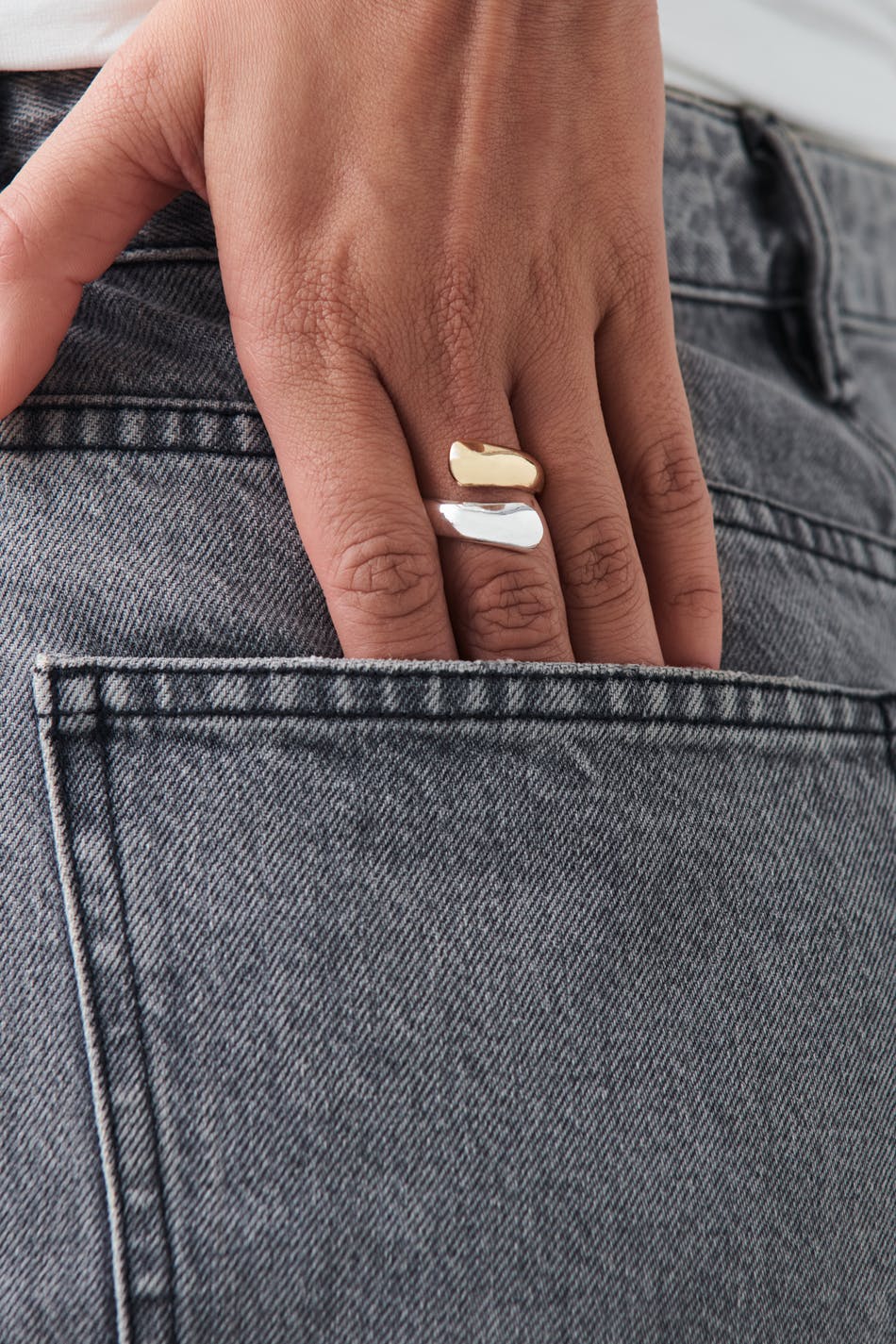 Hug ring