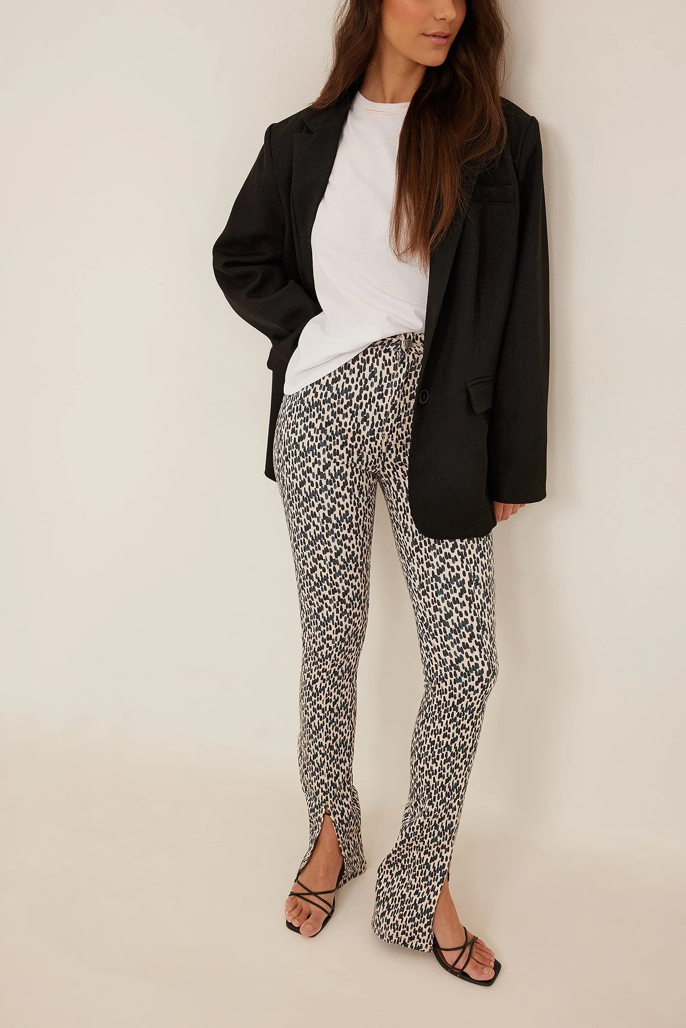 Skinny-Jeans mit Frontschlitz