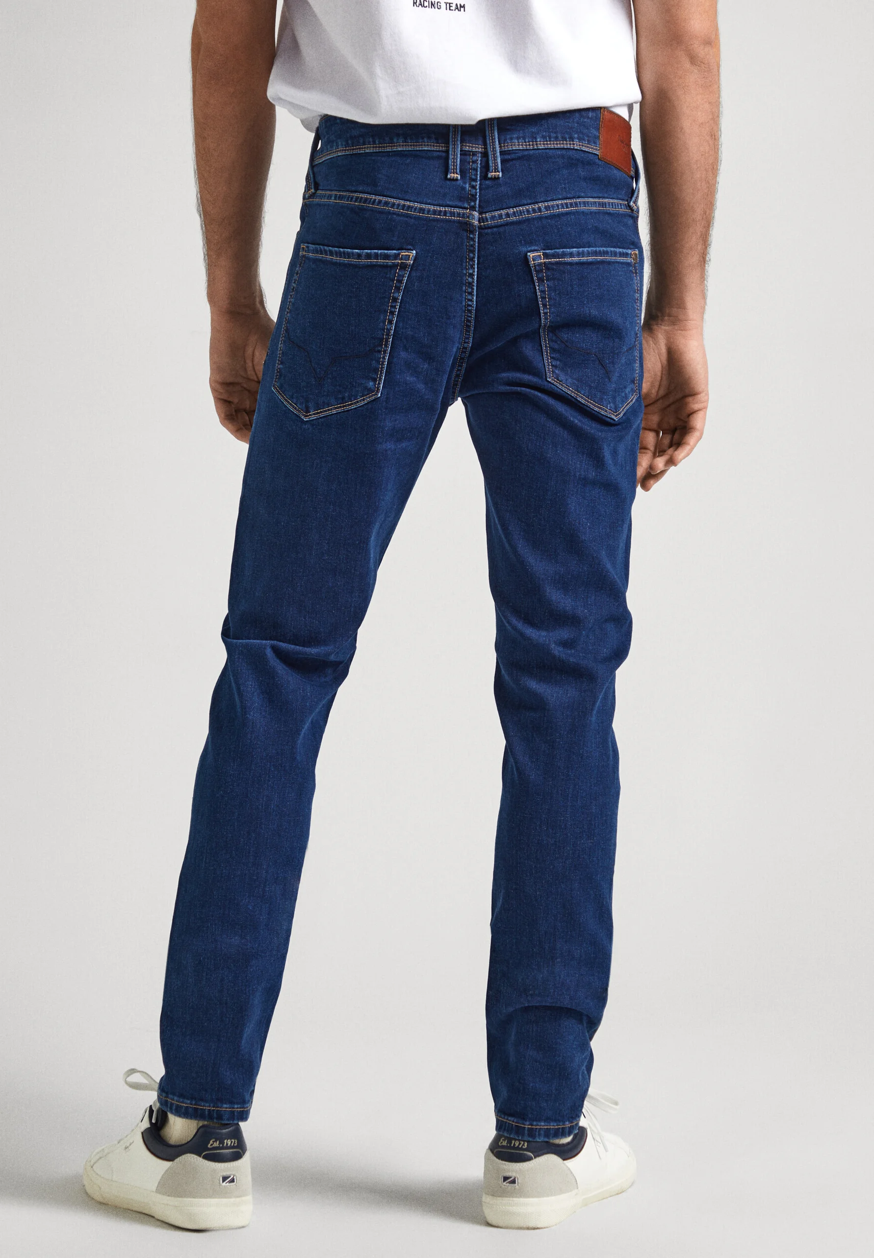 Vaqueros de corte cónico Pepe Jeans