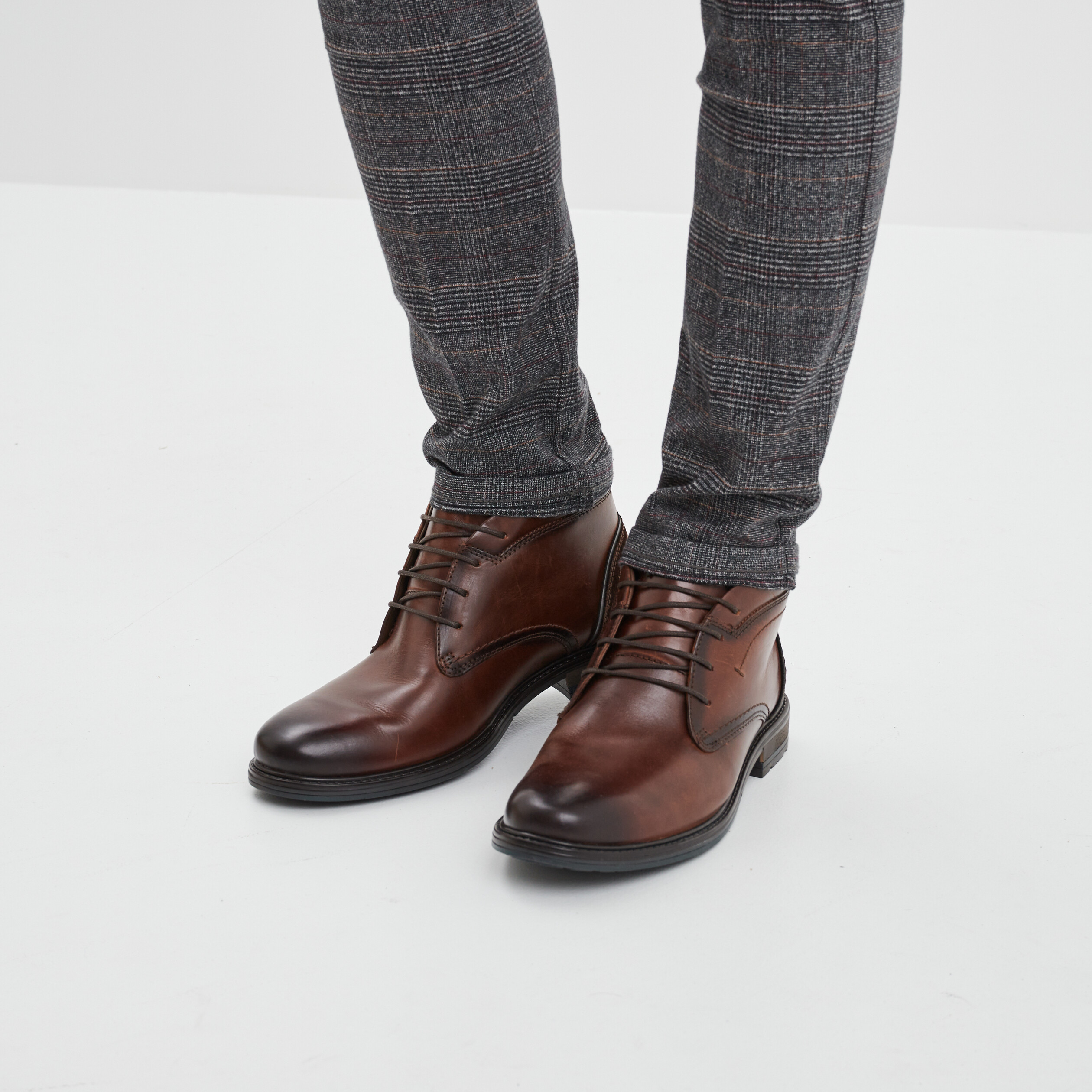 Bottines à lacets en cuir Creeks Brownie marron homme | La Halle