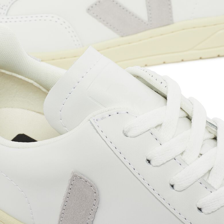 NIKE WMNS V-12 extra-white light-grey