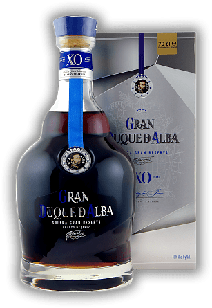 Gran Duque de Alba XO Gran Duque de Alba XO Ein außergewöhnlicher Spanischer Brandy, wunderbar komplex und lang anhaltend. 0,7	 Liter - Vol 40%