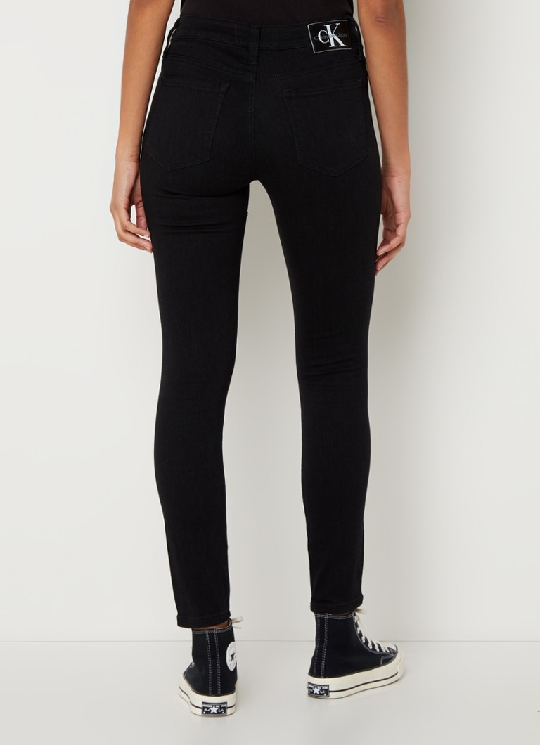 Jeans skinny a vita media Calvin Klein in lavaggio colorato