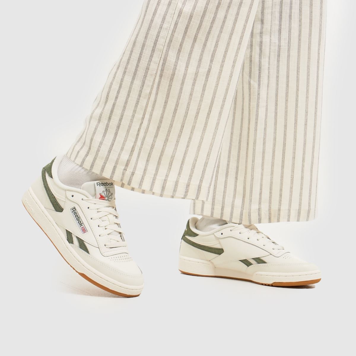 Reebok Club C Revenge – Vita och gröna träningsskor