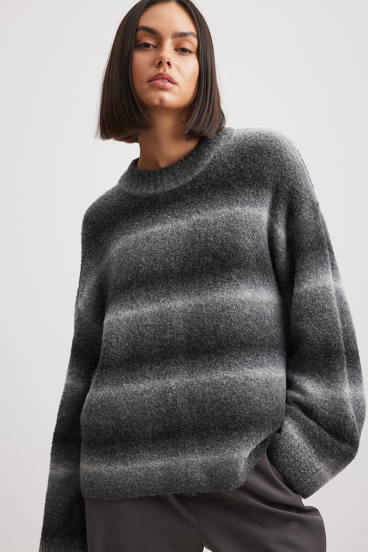 Oversized-Strickpullover mit Ombre-Effekt