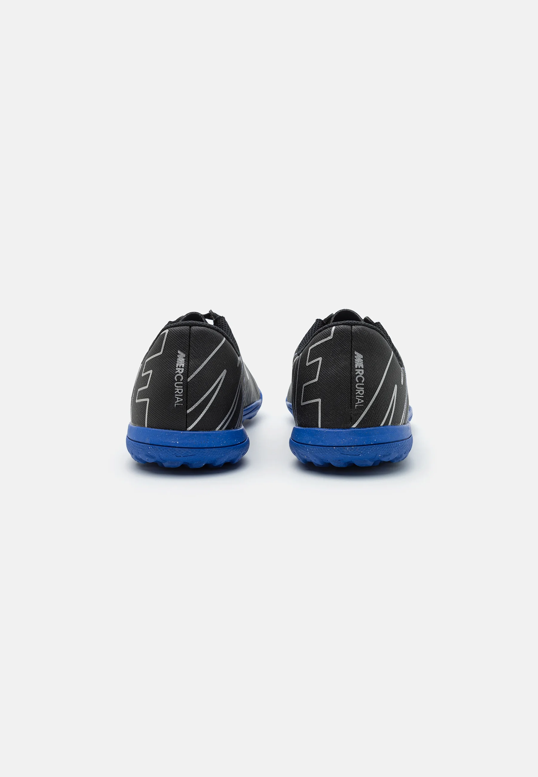 Nike Performance JR MERCURIAL VAPOR 15 CLUB TF - Botas de fútbol sala con tacos
