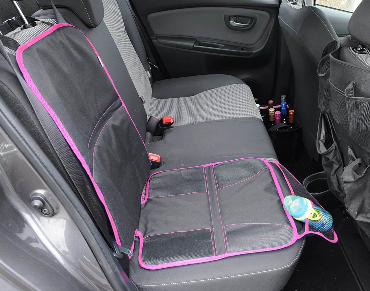 trends4cents Wumbi Sitzschutz Pink Sitzbezug Kindersitzunterlage Wasserabweisend Sitzschoner Isofix Rutschfest