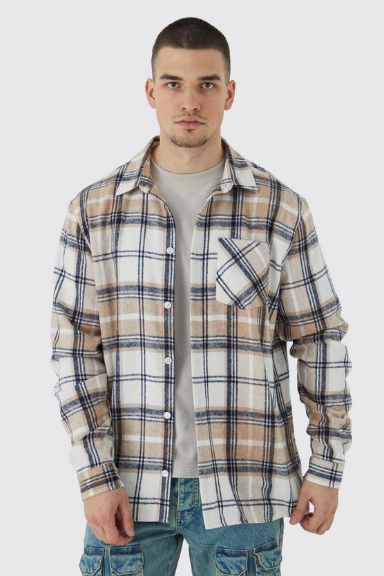 Tall langärmliges kariertes Overshirt