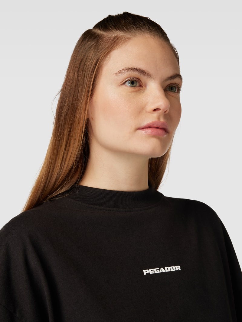 Oversized T-Shirt mit Label-Print Modell 'ARENDAL' in black