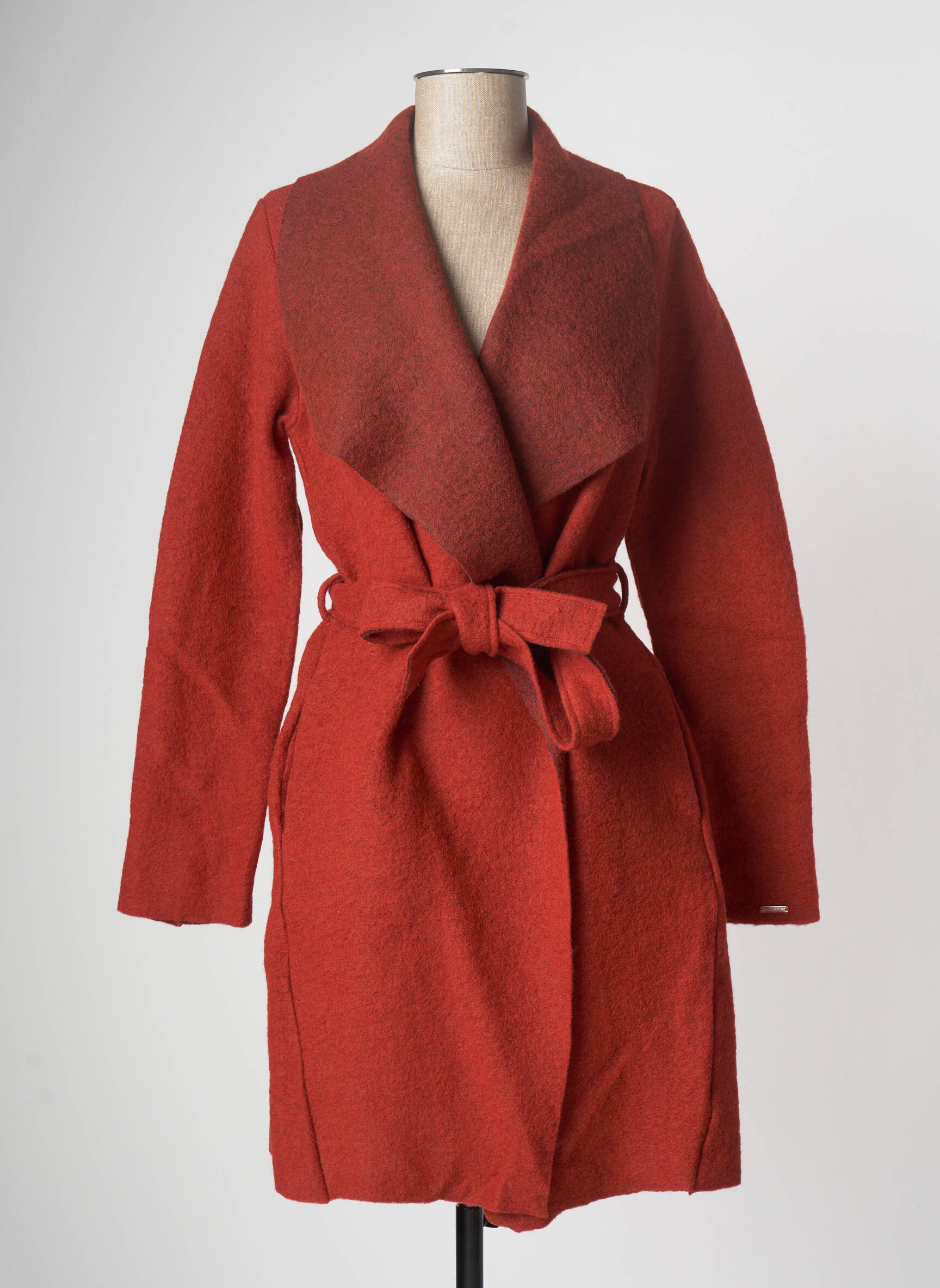 Maloka Manteaux Longs Femme couleur rouge