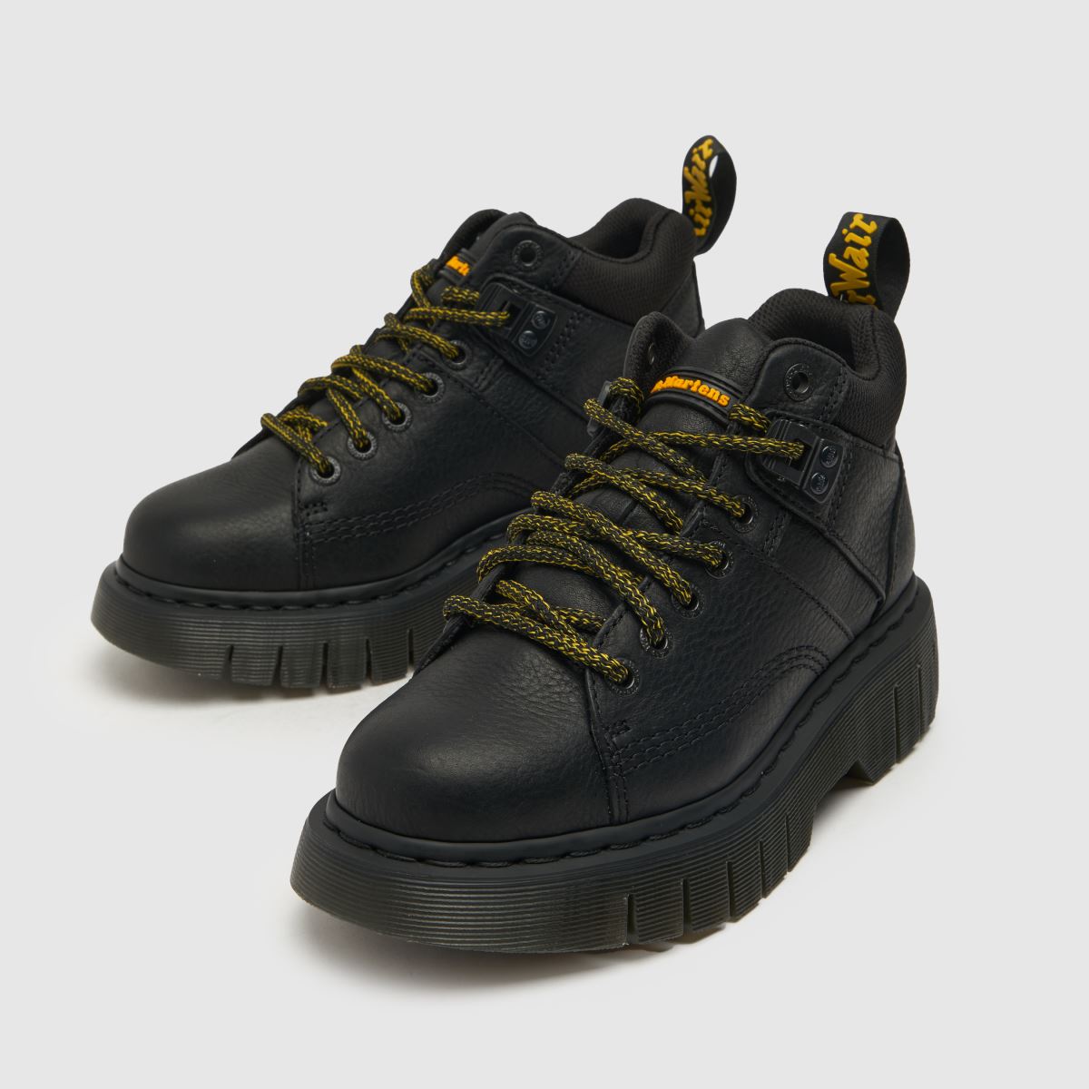 Dr. Martens Woodard túrabakancs fekete színben