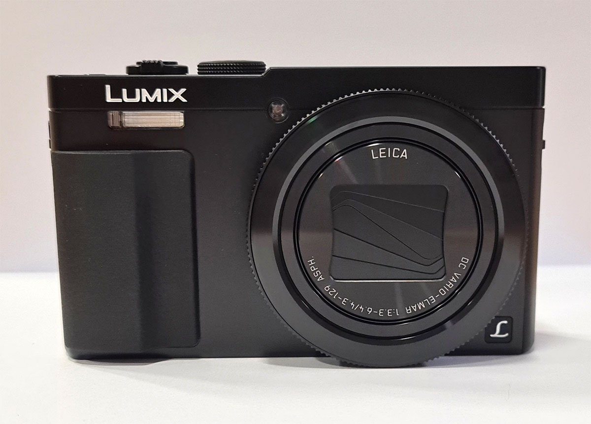 Panasonic Lumix DMC-TZ71 schwarz Kompaktkamera