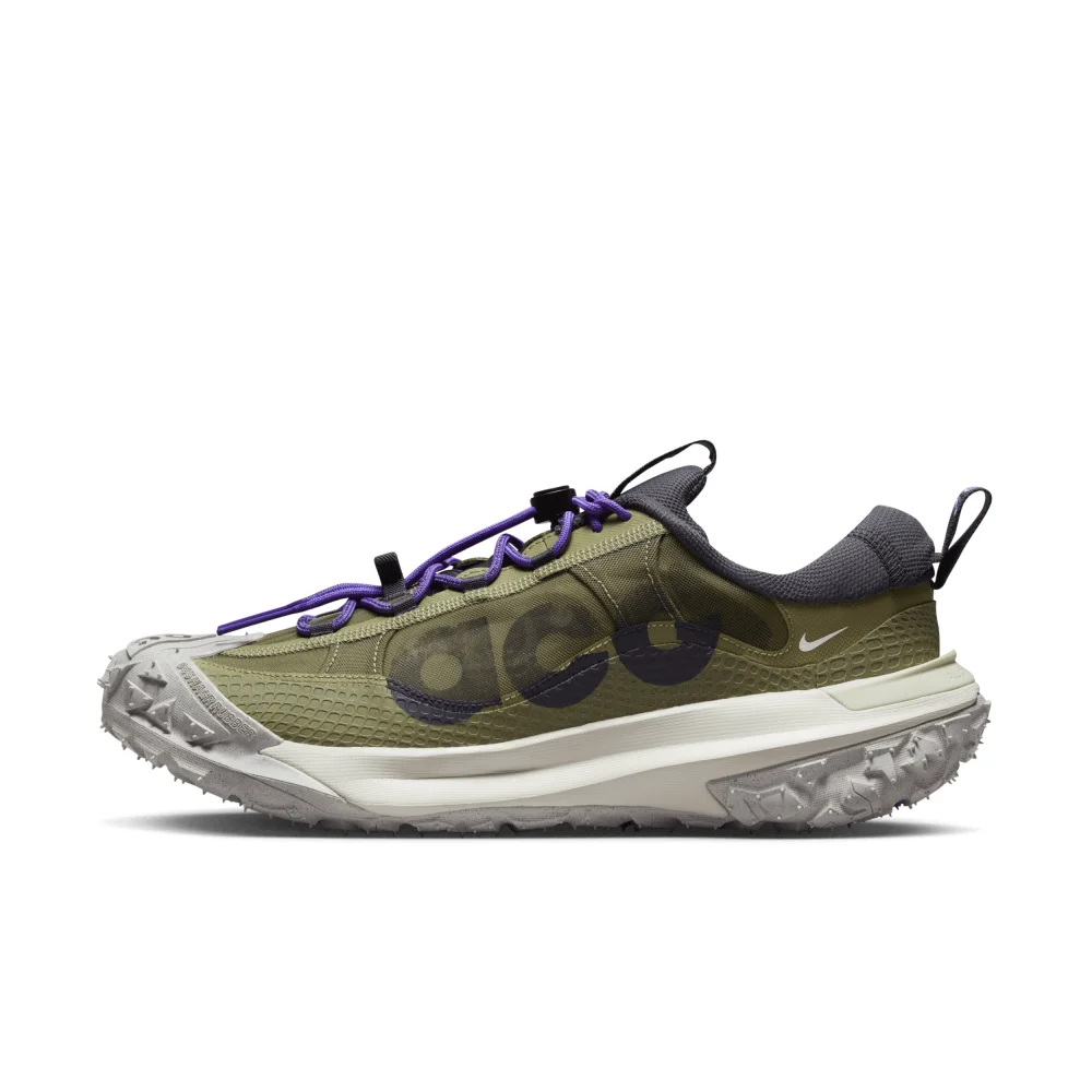 Nike ACG Mountain Fly 2 Low DV7903-200 / grün