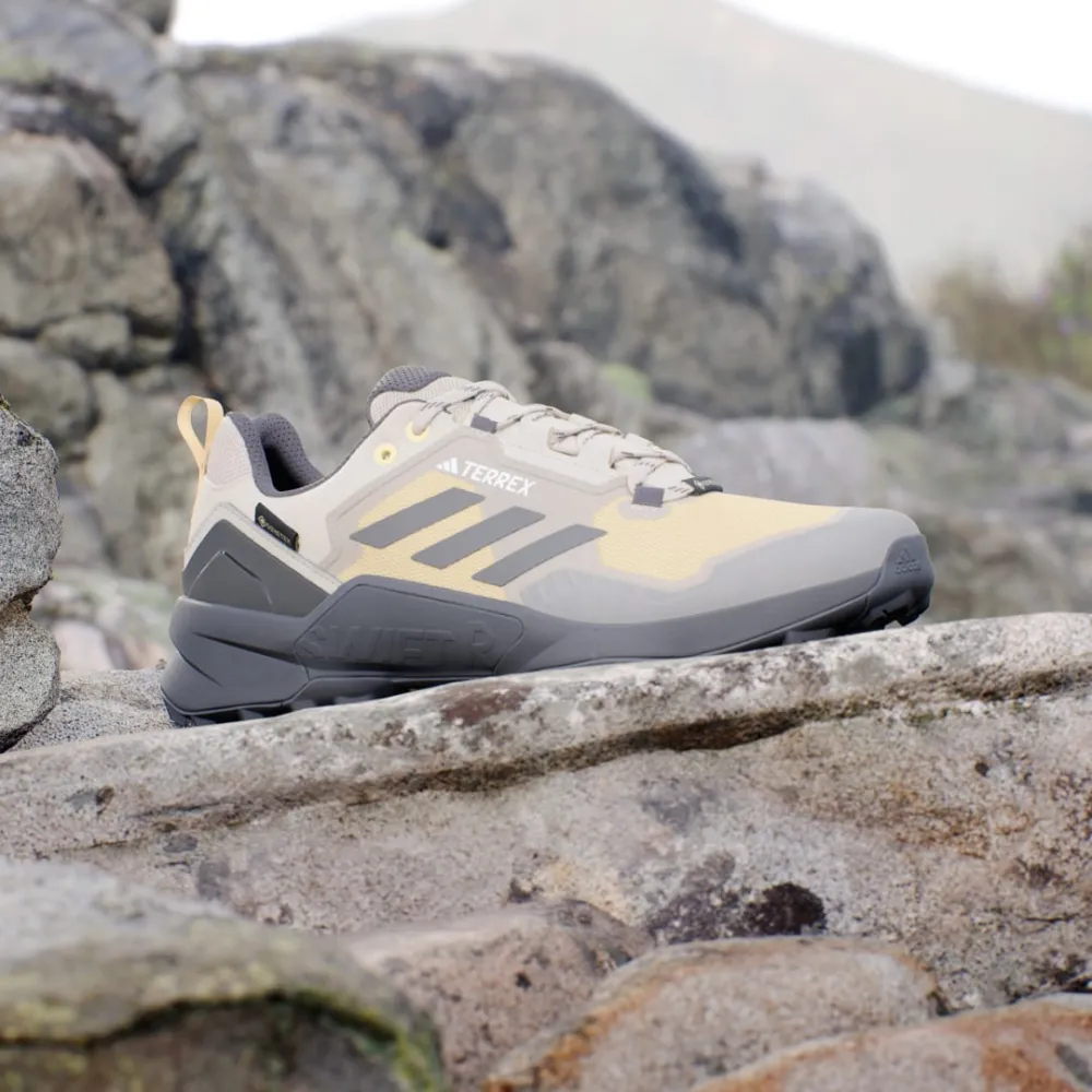 adidas Swift R3 Gtx IE5064 / braun