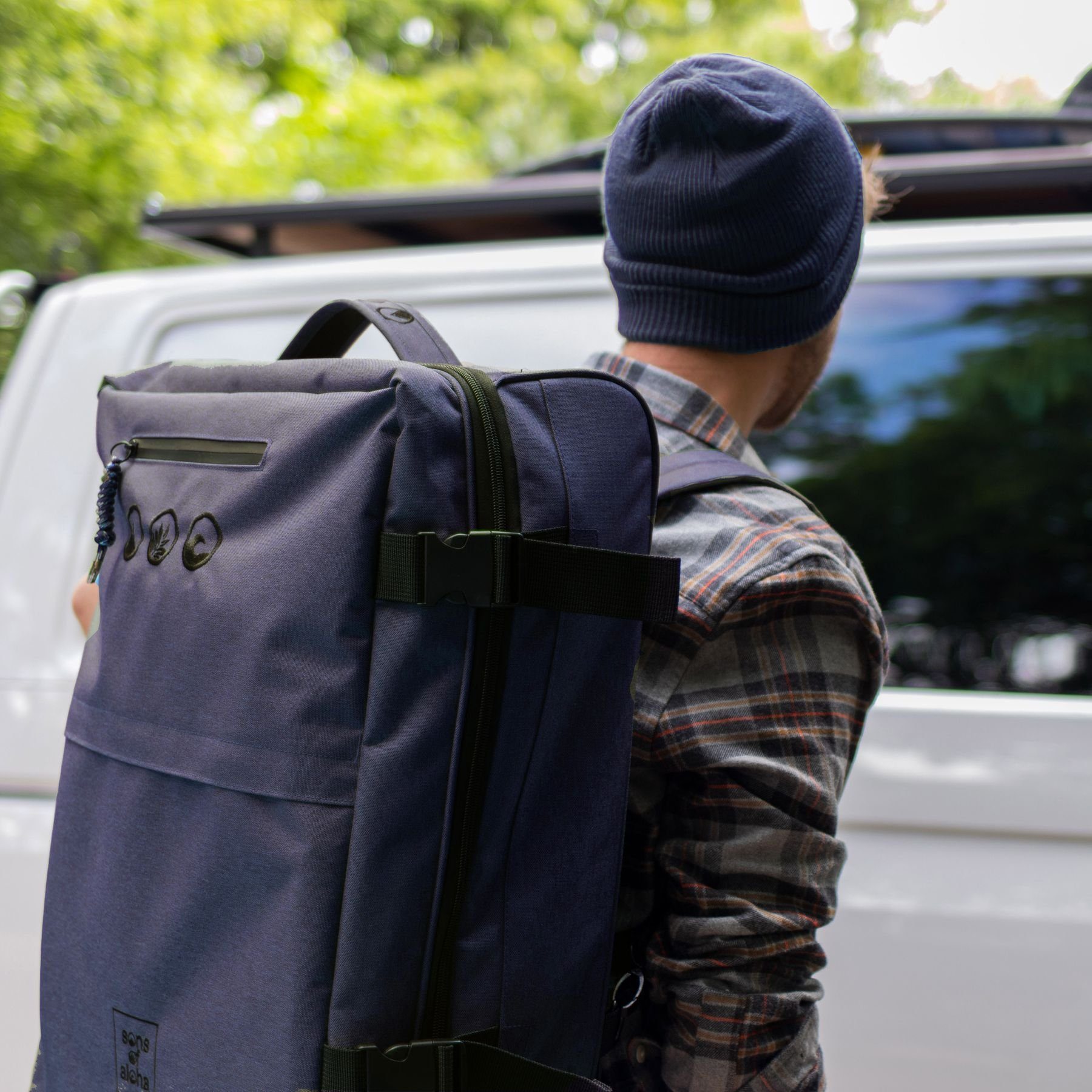 SONS OF ALOHA Koffer Trolley Carry-on und Rucksack Kane, 2in1 Hybrid Handgepäck Koffer 2 Rollen & Rucksack aus Plastikflaschen