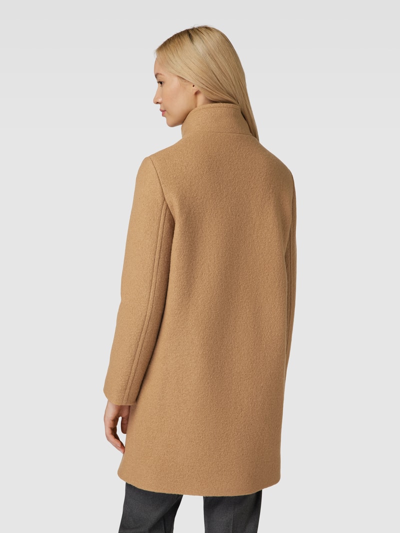 Mantel mit Stehkragen in camel