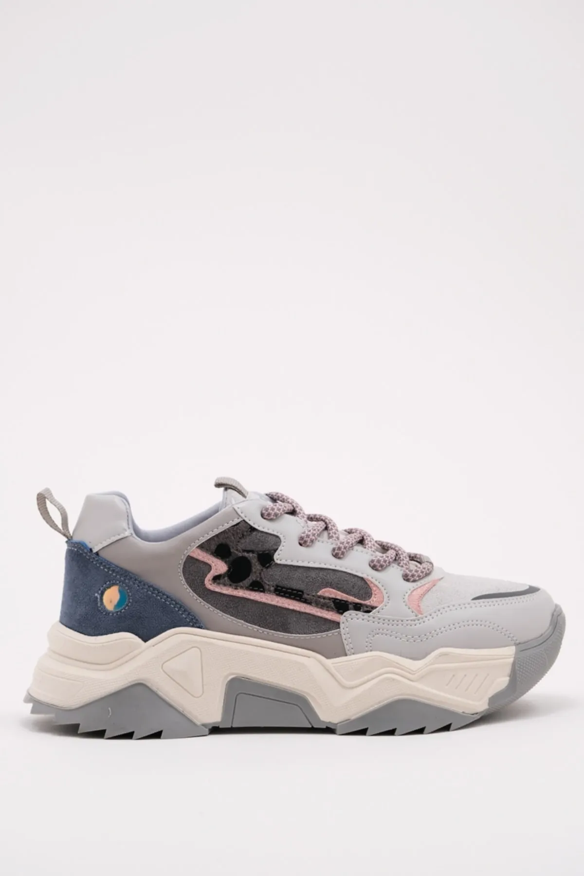 LuviShoes  65100 Eisgraue Damen-Sportschuhe