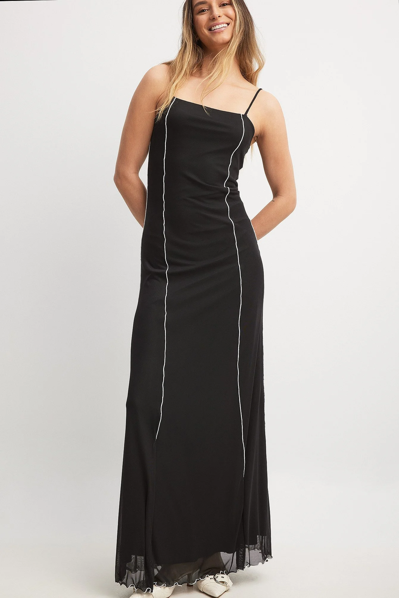 Contrast Maxi Dress