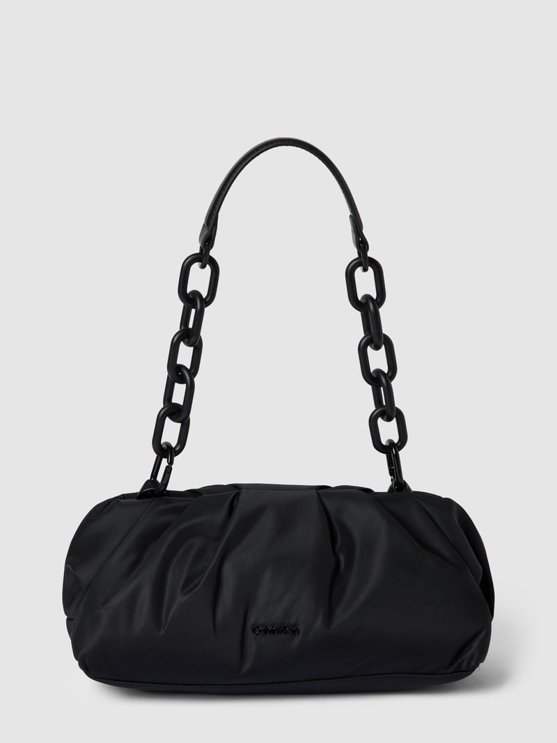 Clutch mit Label-Detail in schwarz