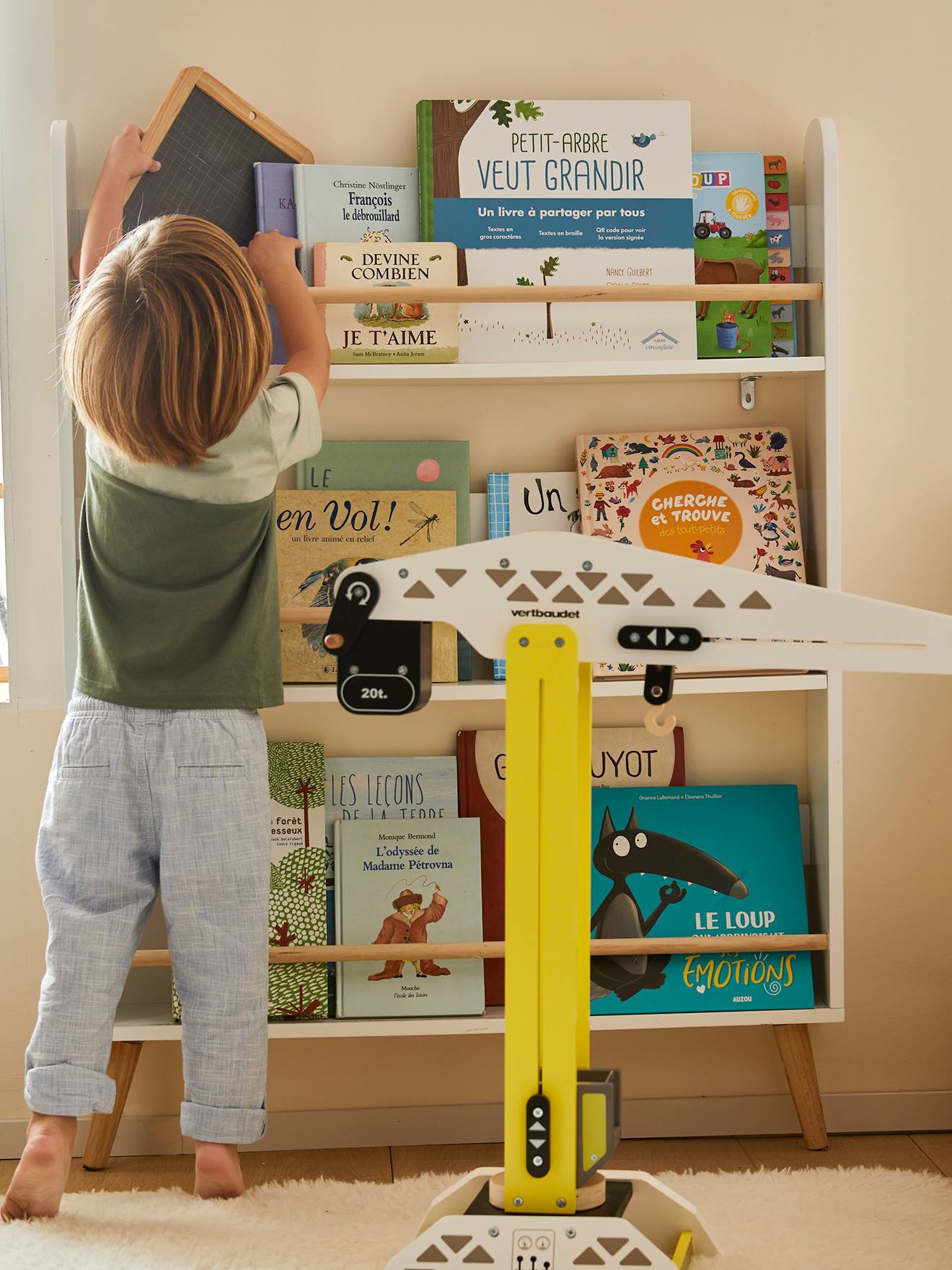 Vertbaudet Schmales Kinderzimmer Bücherregal KONFETTI - weiß/natur