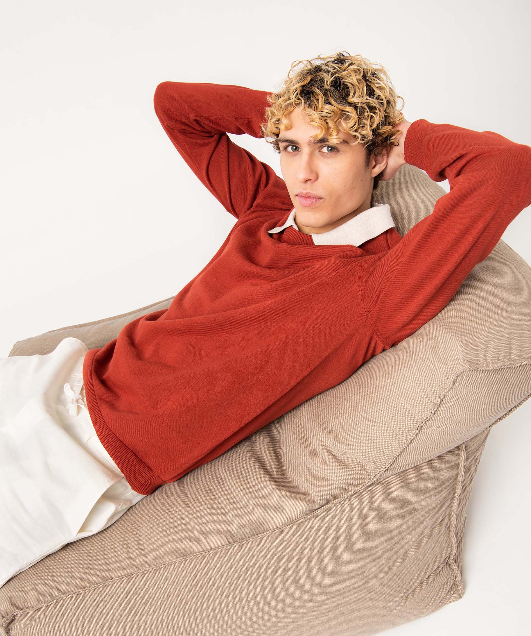 Pull homme à col rond en coton rouge | GEMO