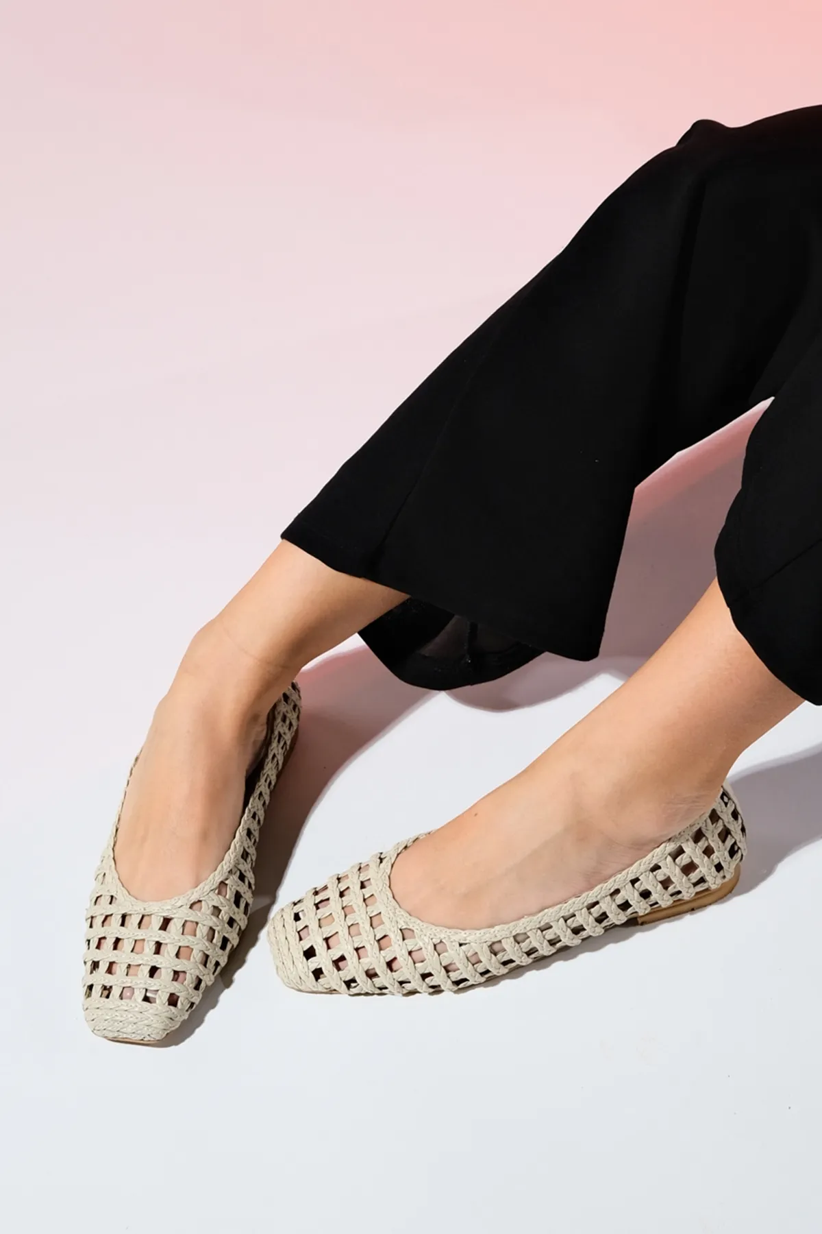 LuviShoes  ARCOLA Beige gestrickte gemusterte Damen-Ballettschuhe