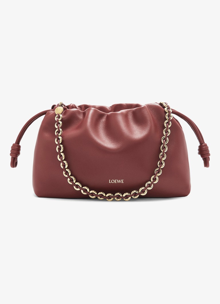 Geantă LOEWE Flamenco din piele de miel cu curea de umăr.