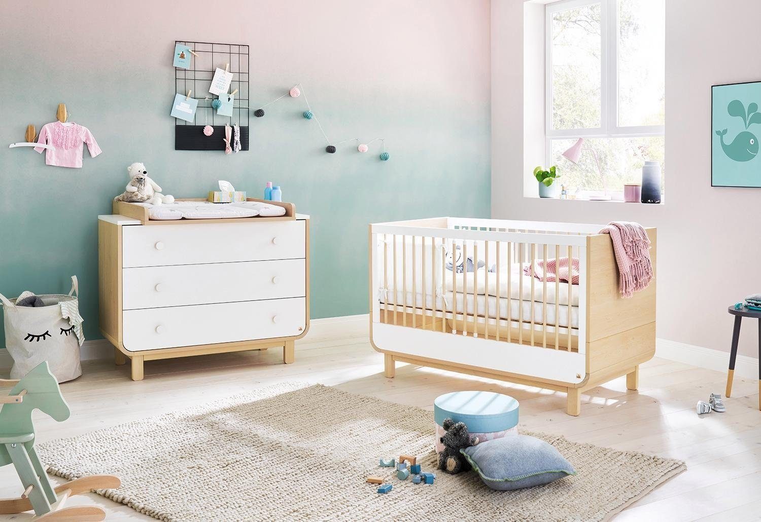 Pinolino® Babymöbel-Set Round, (Spar-Set, 2-St., Kinderbett, Wickelkommode), breit; Made in Europe; mit Kinderbett und Wickelkommode