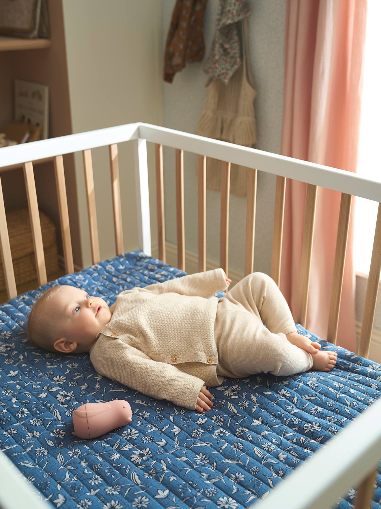 Vertbaudet Baby Patchwork-Spieldecke/ Laufstalleinlage INDIEN BLUME, Quasten - blau bedruckt