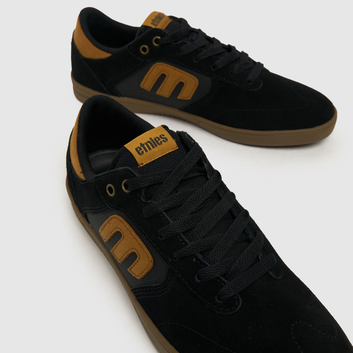 Etnies rendfelhúzó edzőcipő fekete-narancs színben