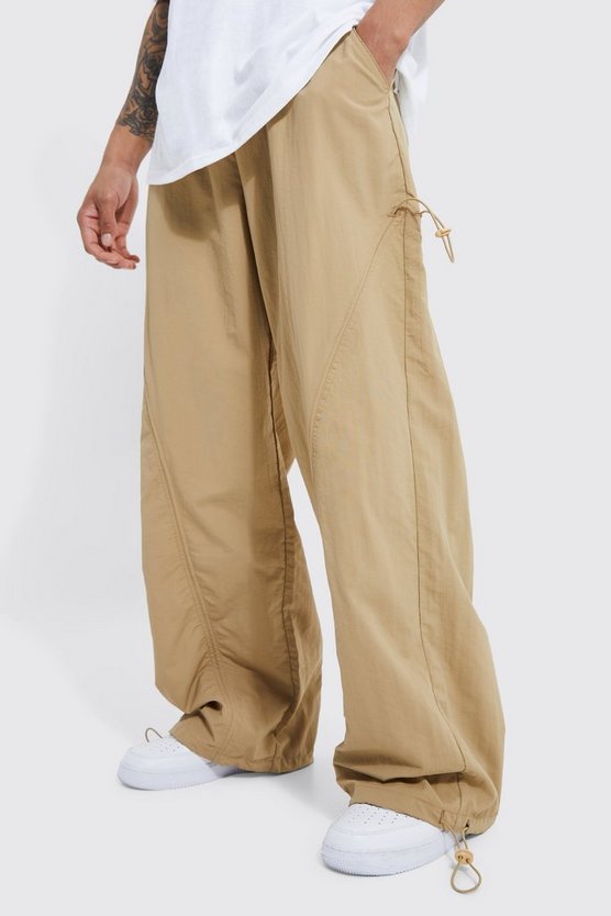 Oversize Hose mit elastischem Bund und geraffter Front
