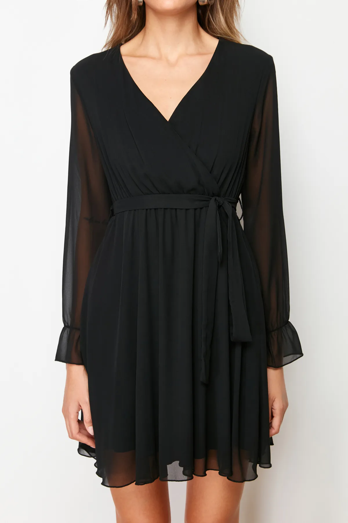 Trendyol Collection  Schwarzes, zweireihiges Webkleid mit Gürtel TWOAW20EL0789
