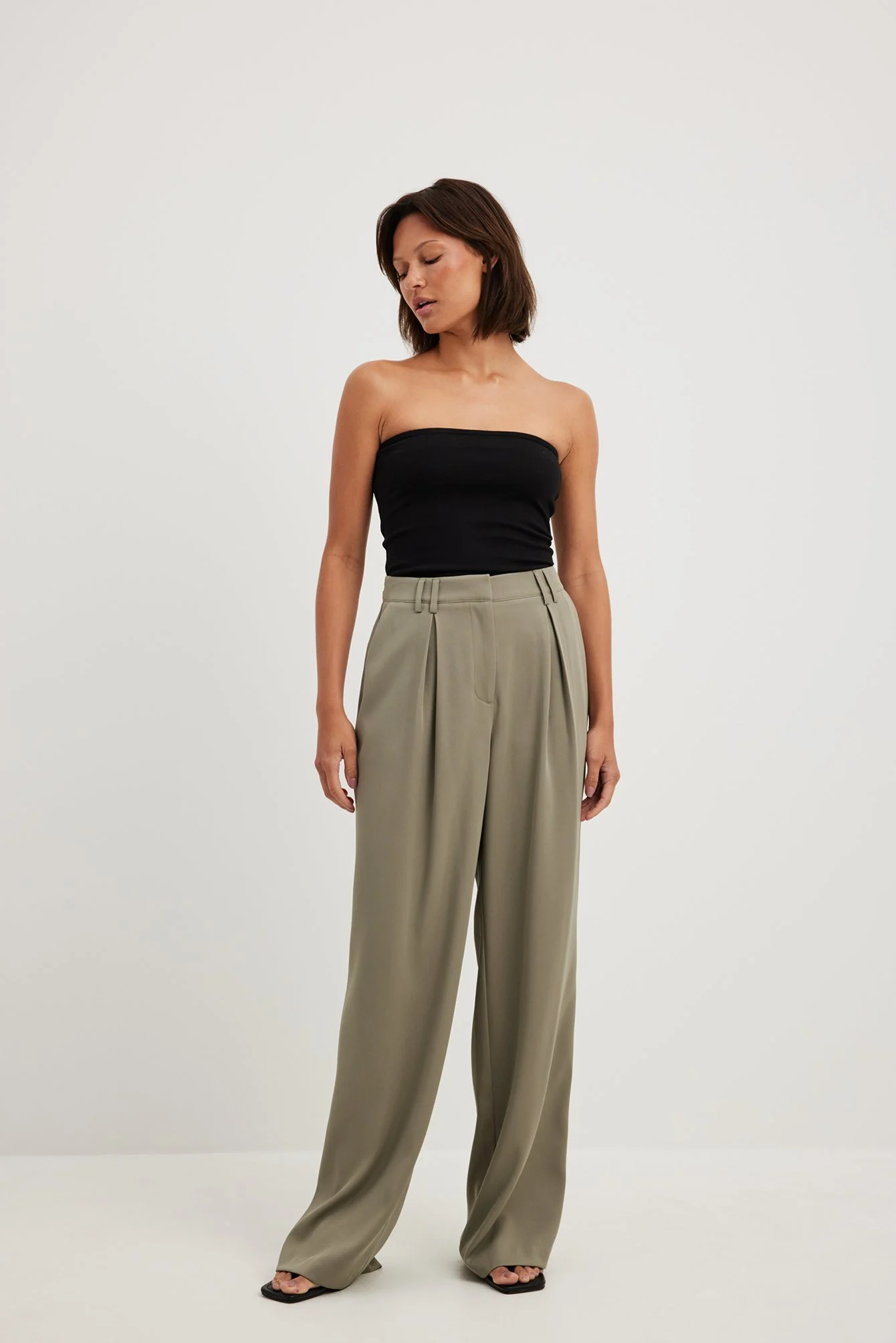 Anzughose mit hoher Taille und Faltenwurf