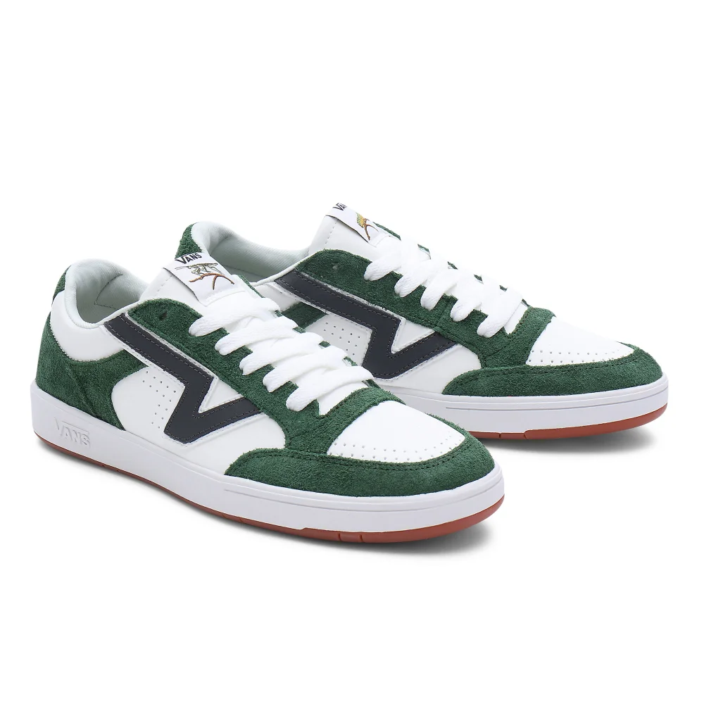 Vans Lowland VN0A7TNLLV21 / grün