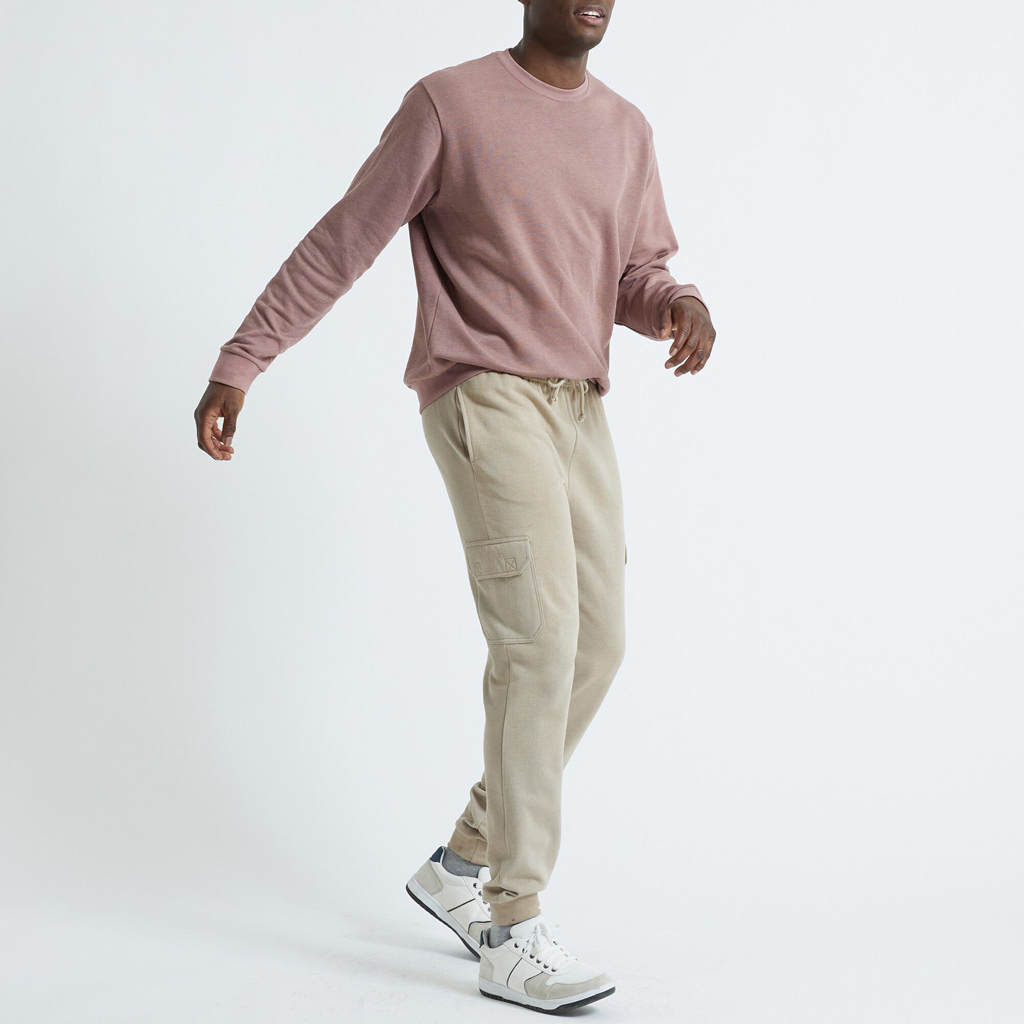Pantalon molleton cargo bas resserrés