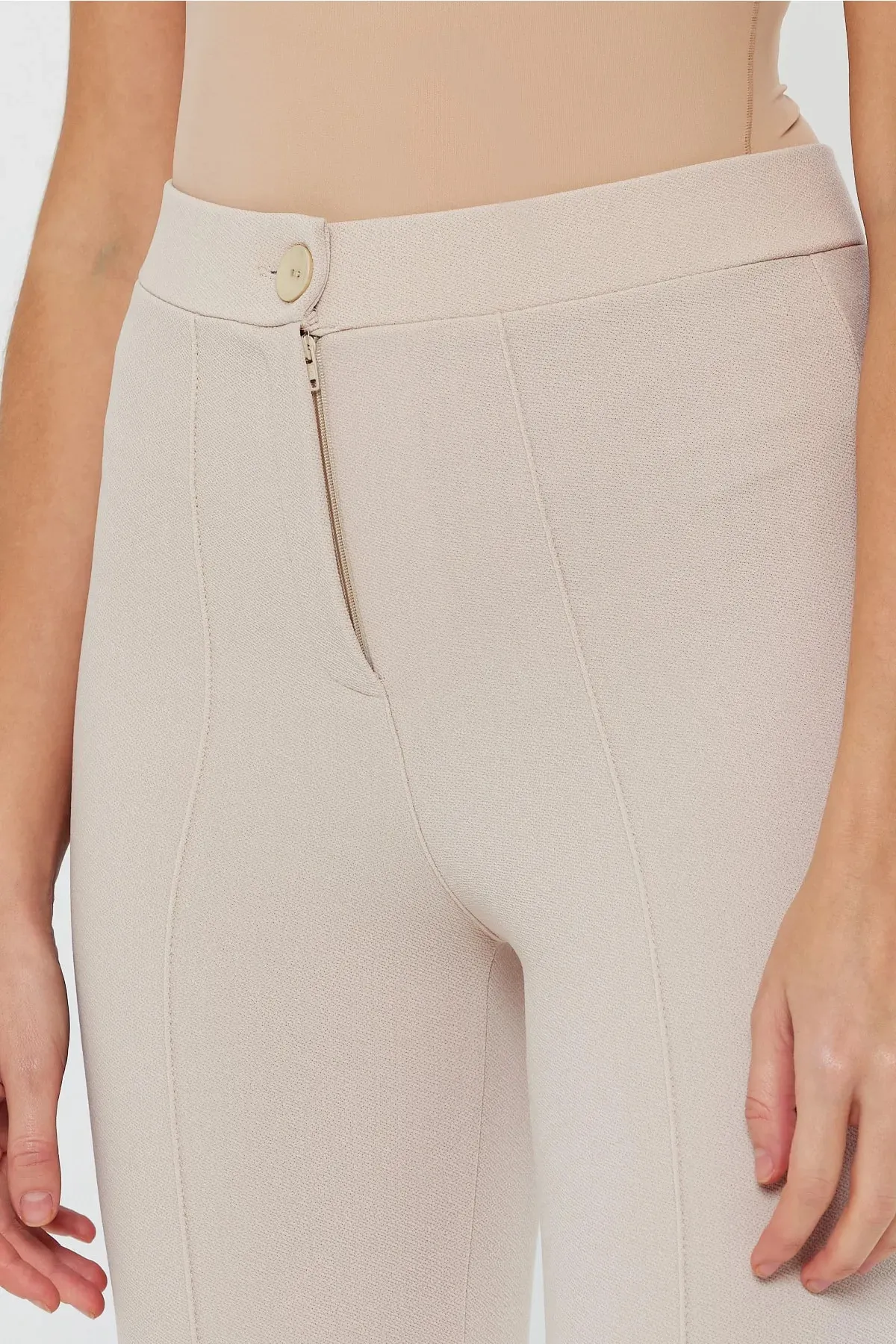 HAKKE  Damen-Palazzo-Hose mit hoher Taille, gerafftem, ausgestelltem Bein
