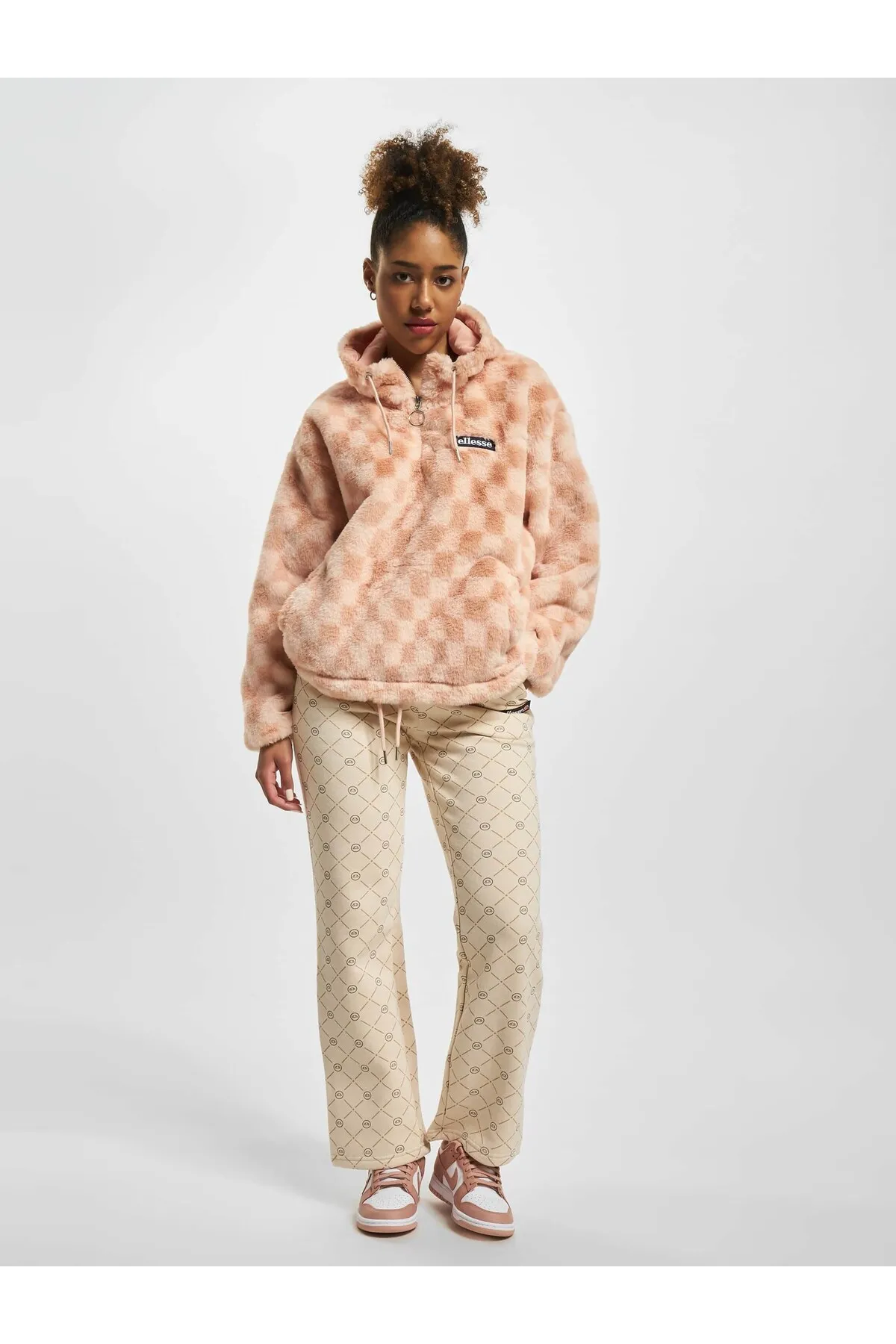 Ellesse  Jogginghose - Beige - Relaxed