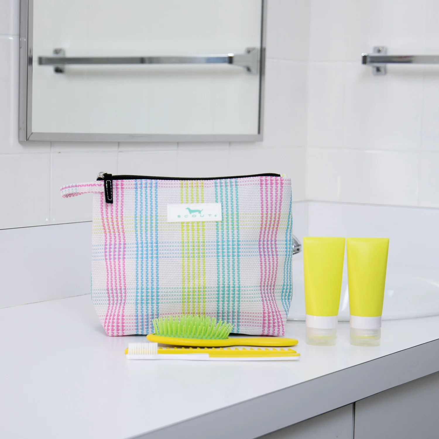 Woven Pouch Medium Go Getter