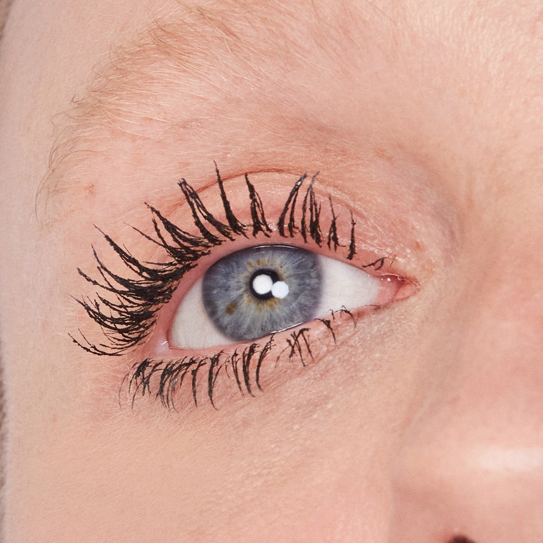High Impact High-Fi™ Full Volume Mascara