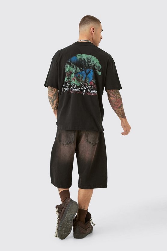 Oversized Extended Neck Capri Back Print T-shirt